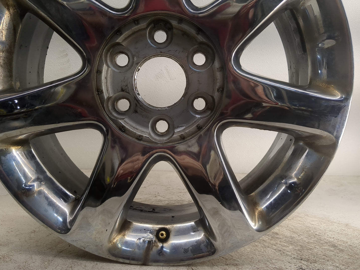 2008-2010 Buick Enclave Oem Wheel Rim - Oemusedautoparts1.com