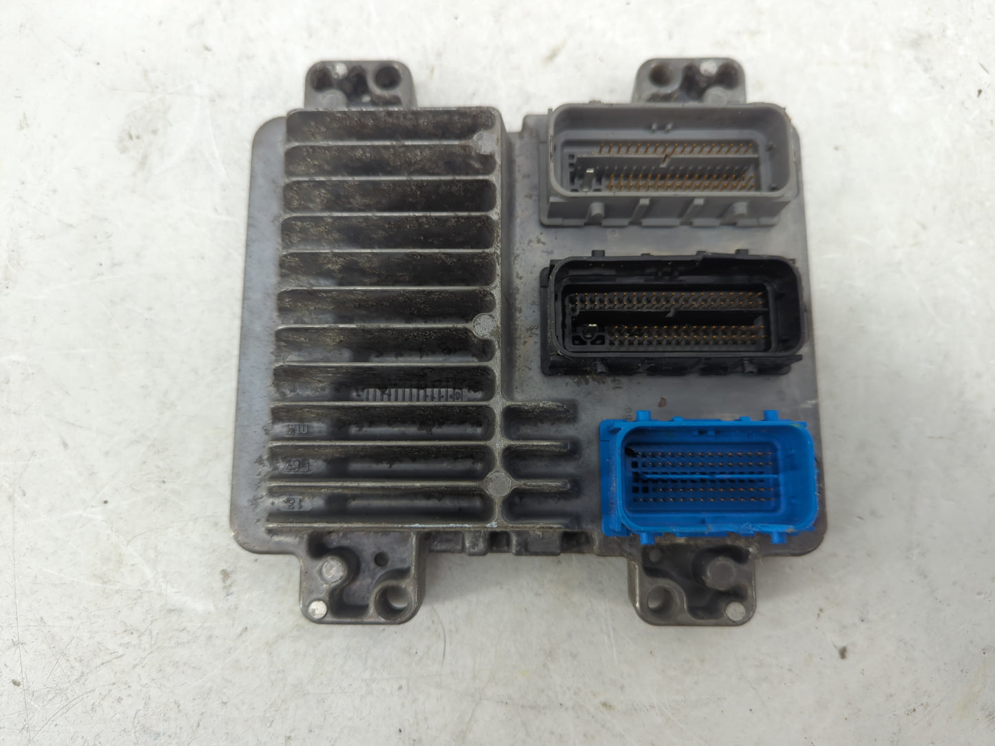 2008 Buick Enclave PCM Engine Control Computer ECU ECM PCU OEM P/N:12617014 Fits Fits 2005 2006 2007 2009 2010 OEM Used Auto