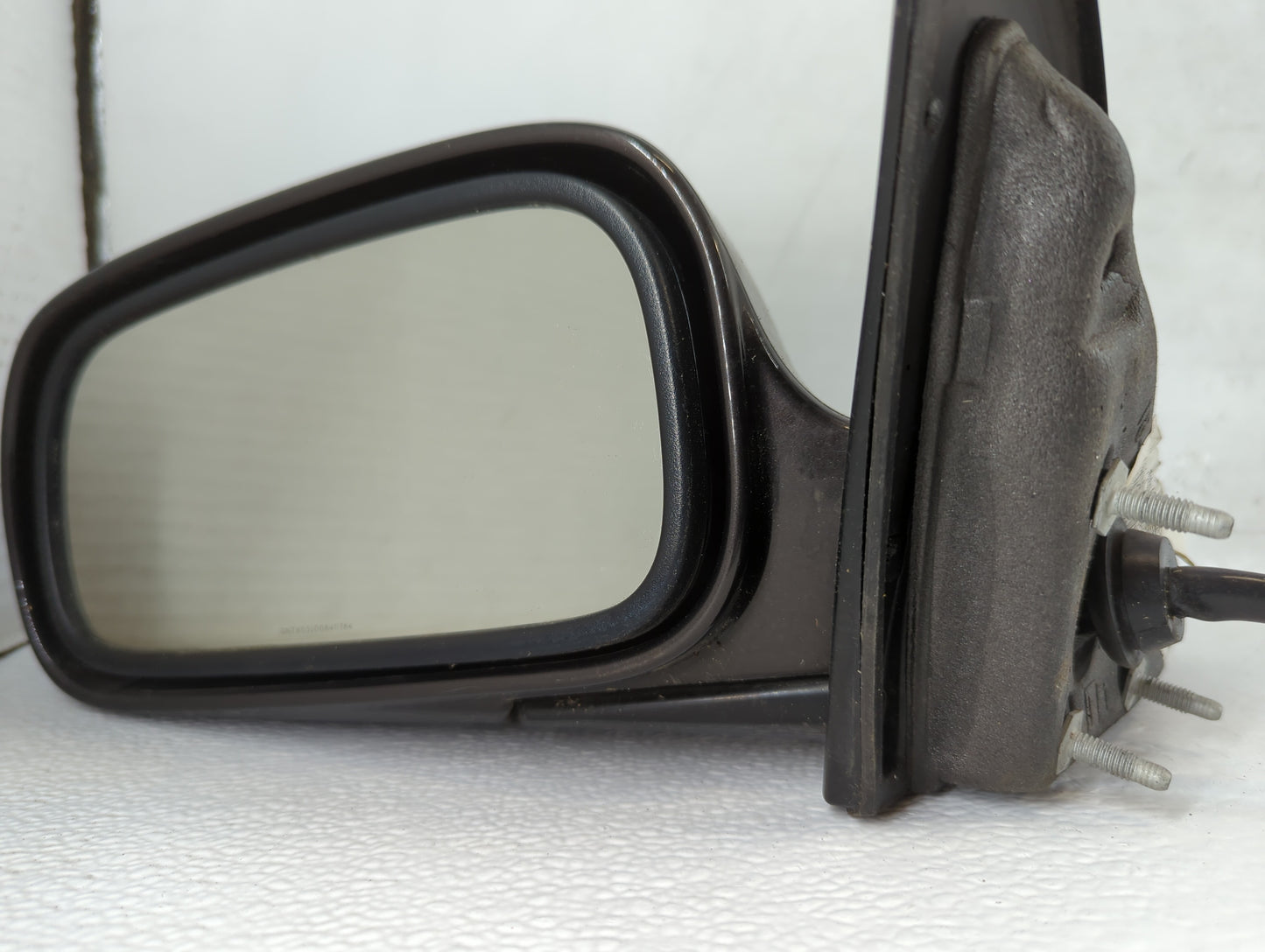 2008-2008 Buick Lucerne Driver Left Side View Manual Door Mirror Black - Oemusedautoparts1.com