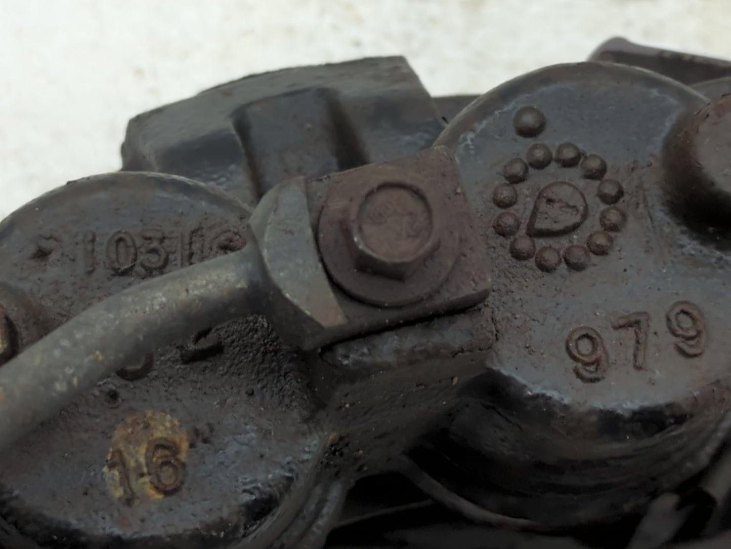 2006-2011 Buick Lucerne Front Passenger Right Brake Caliper - Oemusedautoparts1.com