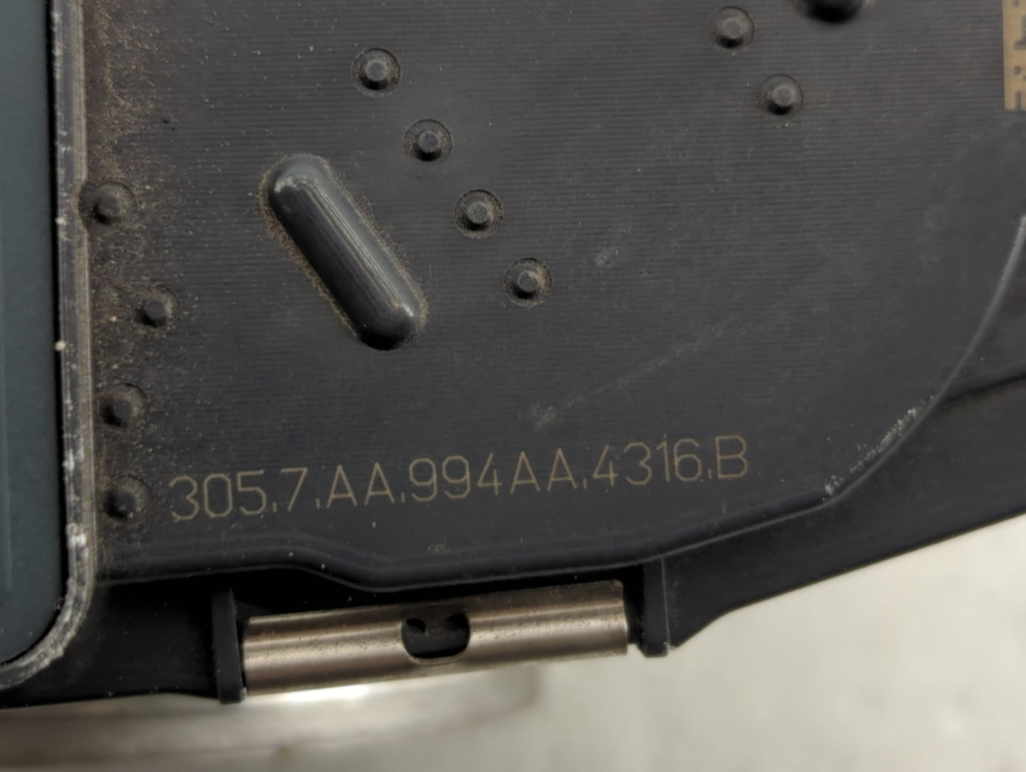 2008-2011 Cadillac Cts Throttle Body P/N:994AA Fits Fits 2007 2008 2009 2010 2011 2012 OEM Used Auto Parts - Oemusedautopart