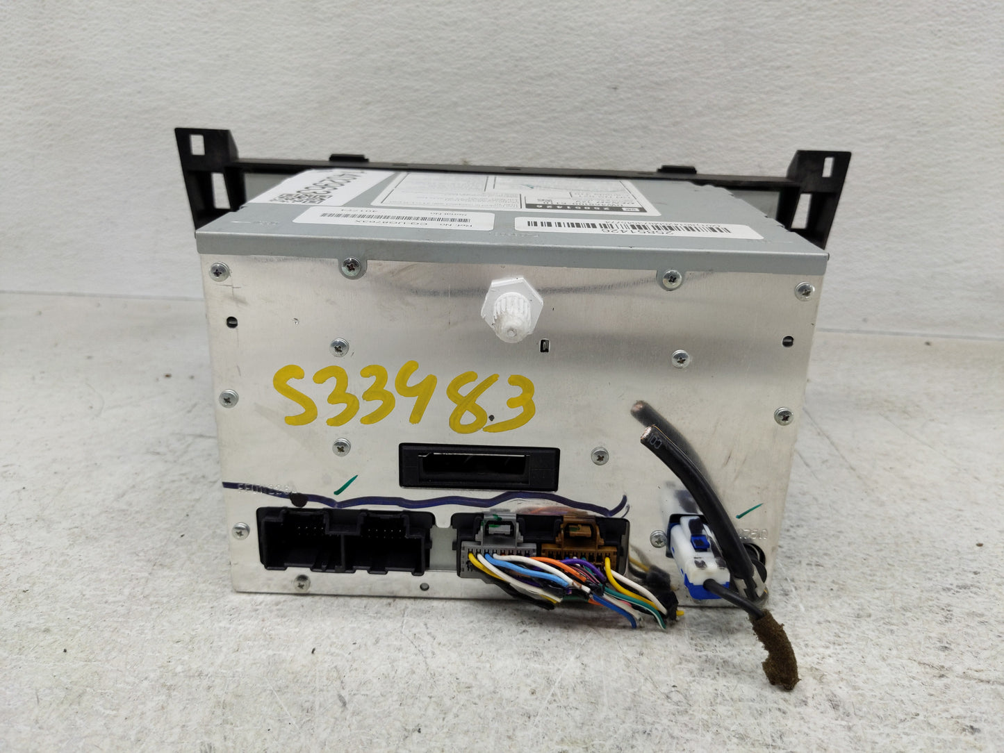 2008-2009 Cadillac Srx Radio AM FM Cd Player Receiver Replacement P/N:25851426 Fits Fits 2008 2009 OEM Used Auto Parts - Oem