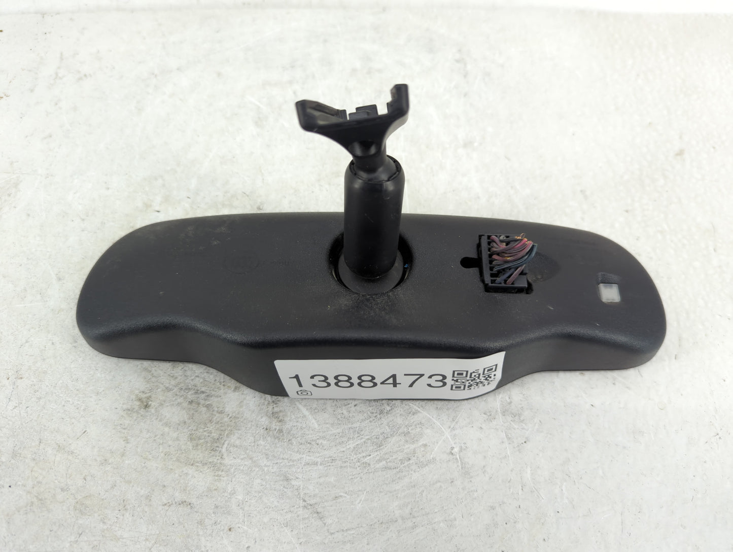2008 Chevrolet Avalanche 1500 Interior Rear View Mirror Replacement OEM Fits OEM Used Auto Parts - Oemusedautoparts1.com