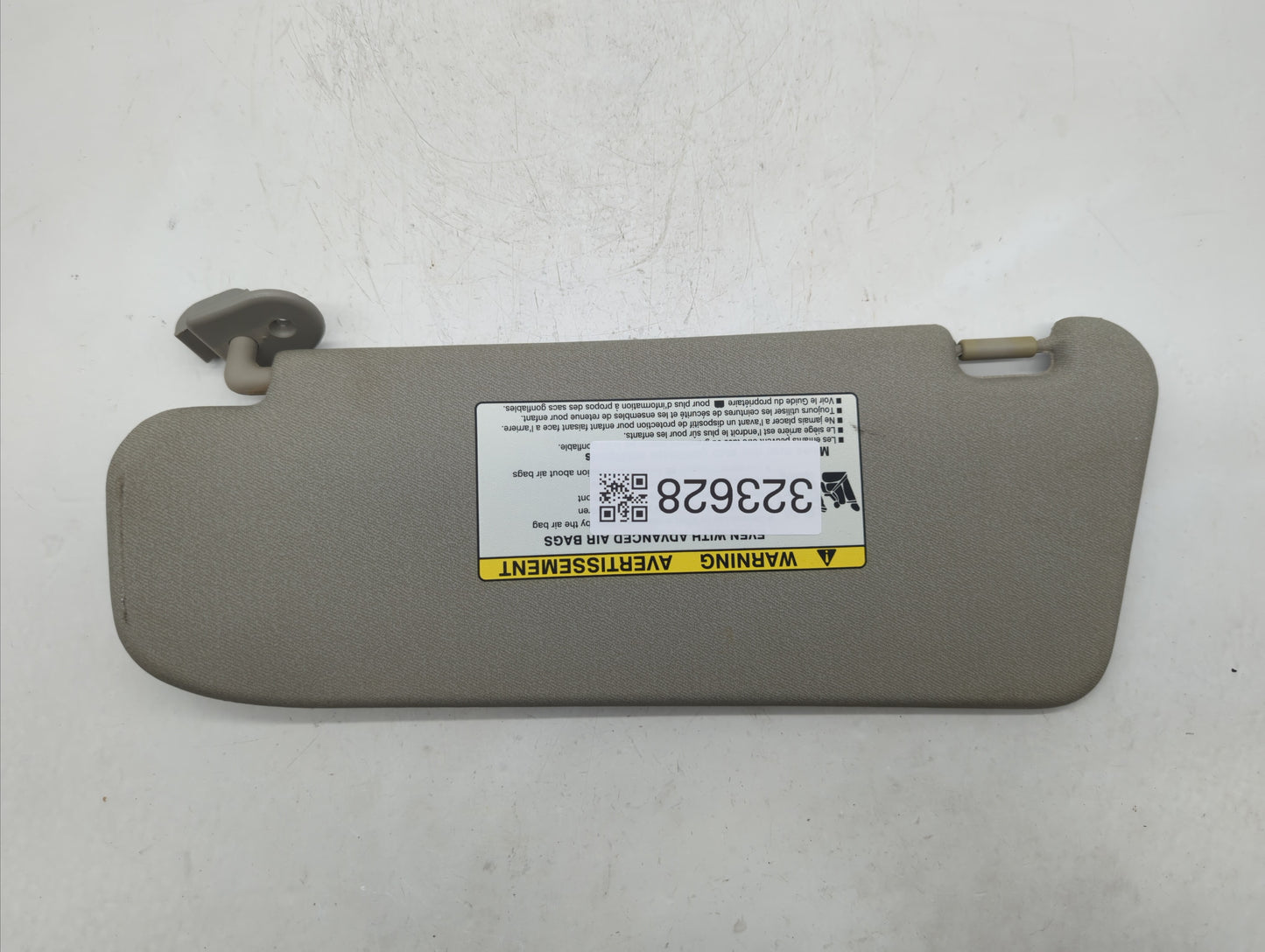 2006-2011 Chevrolet Aveo Sun Visor Shade Replacement Passenger Right Mirror Fits Fits 2005 2006 2007 2008 2009 2010 2011 OEM