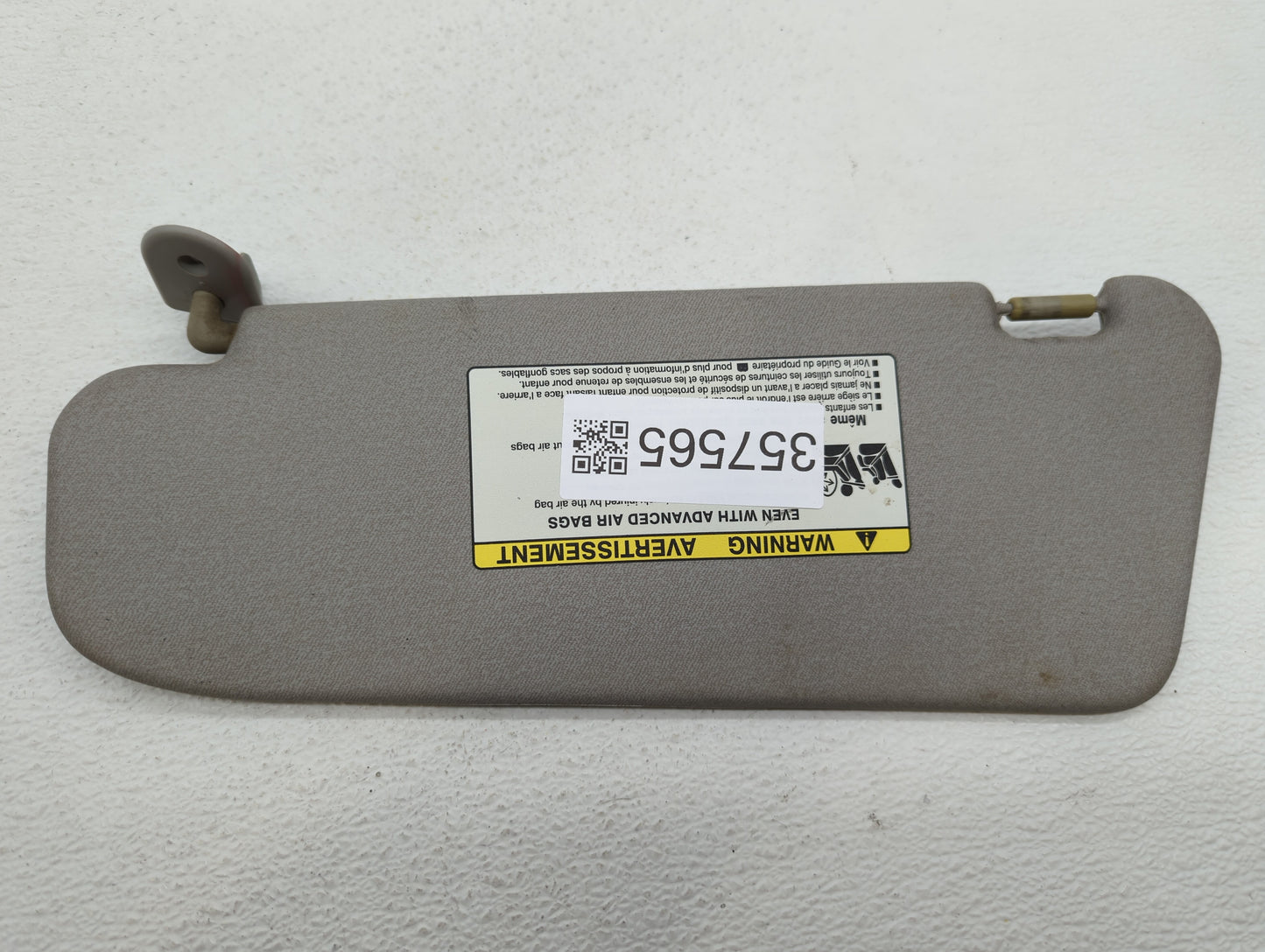 2006-2011 Chevrolet Aveo Sun Visor Shade Replacement Passenger Right Mirror Fits Fits 2005 2006 2007 2008 2009 2010 2011 OEM