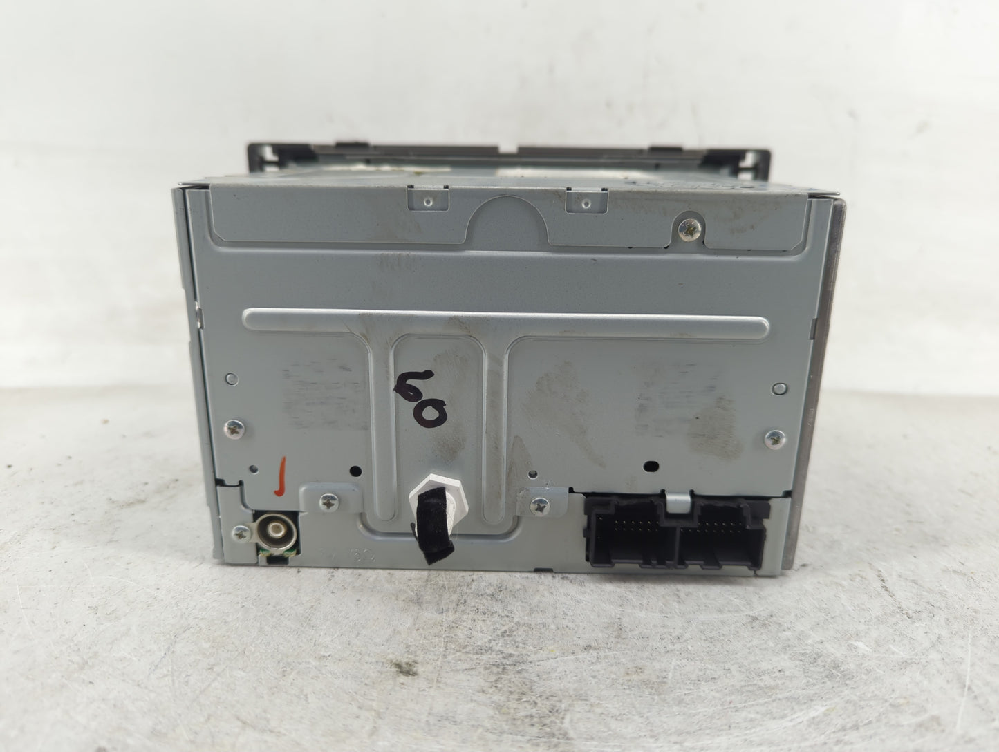 2007-2008 Chevrolet Cobalt Radio AM FM Cd Player Receiver Replacement P/N:25834576 Fits Fits 2007 2008 OEM Used Auto Parts -