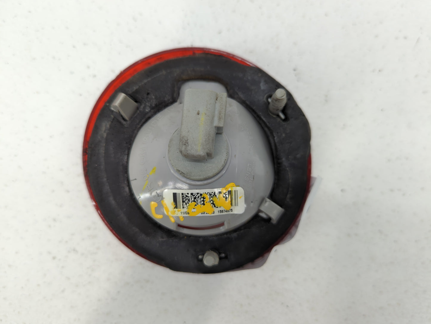 2005-2010 Chevrolet Cobalt Tail Light Assembly Passenger Right OEM P/N:15874975 16532542 Fits Fits 2005 2006 2007 2008 2009
