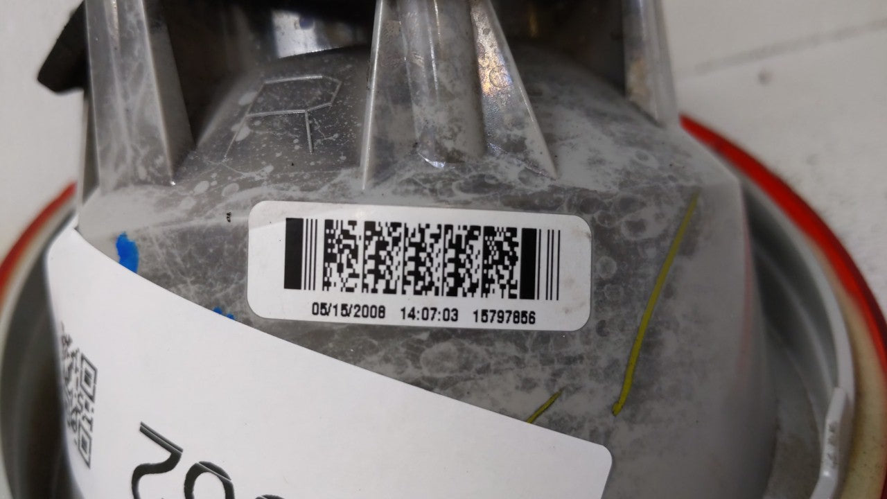 2005-2010 Chevrolet Cobalt Tail Light Assembly Passenger Right OEM P/N:15797856 Fits Fits 2005 2006 2007 2008 2009 2010 OEM