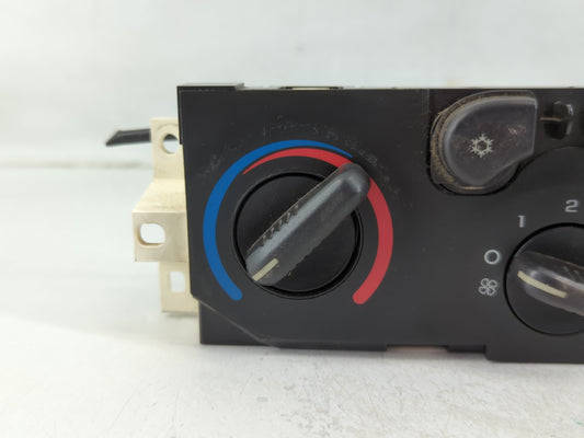 2004-2012 Chevrolet Colorado Climate Control Module Temperature AC/Heater Replacement P/N:25841856 Fits OEM Used Auto Parts