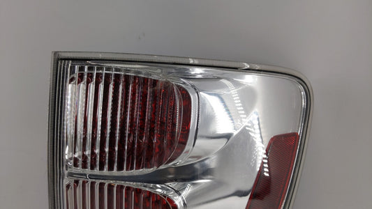 2008 Chevrolet Equinox Tail Light Assembly Passenger Right OEM P/N:548077 30796268, GM384-B000R Fits Fits 2005 2006 2007 2009 OEM Used Auto Parts