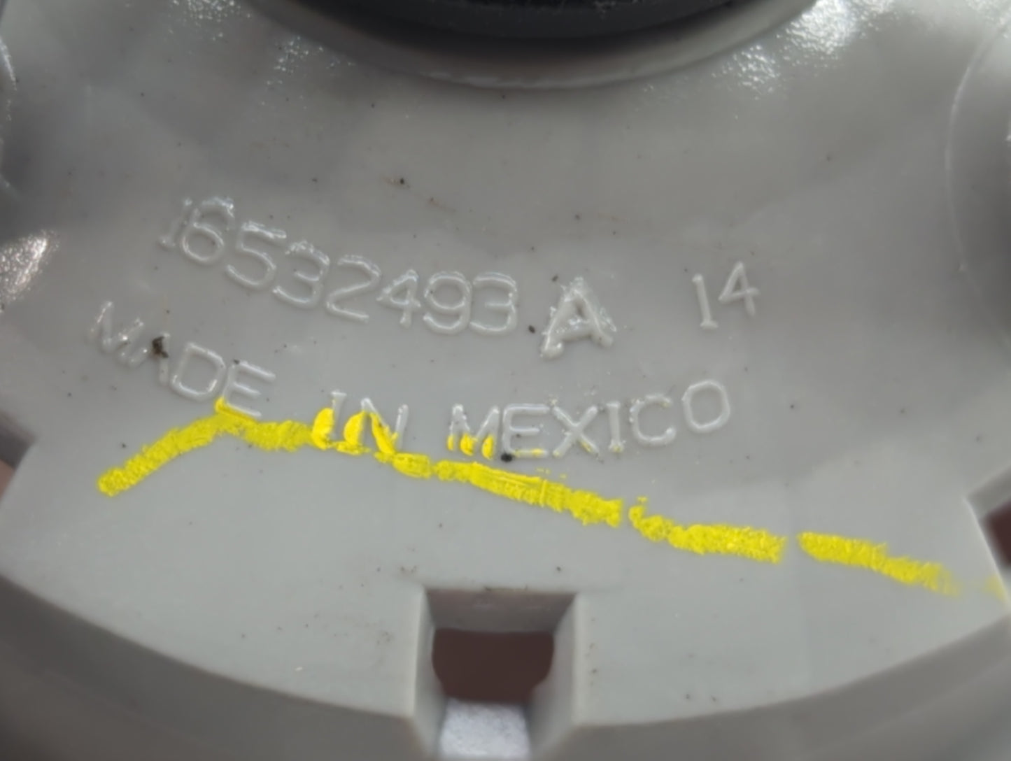 2006-2011 Chevrolet Hhr Tail Light Assembly Driver Left OEM P/N:16532493 A Fits Fits 2006 2007 2008 2009 2010 2011 OEM Used