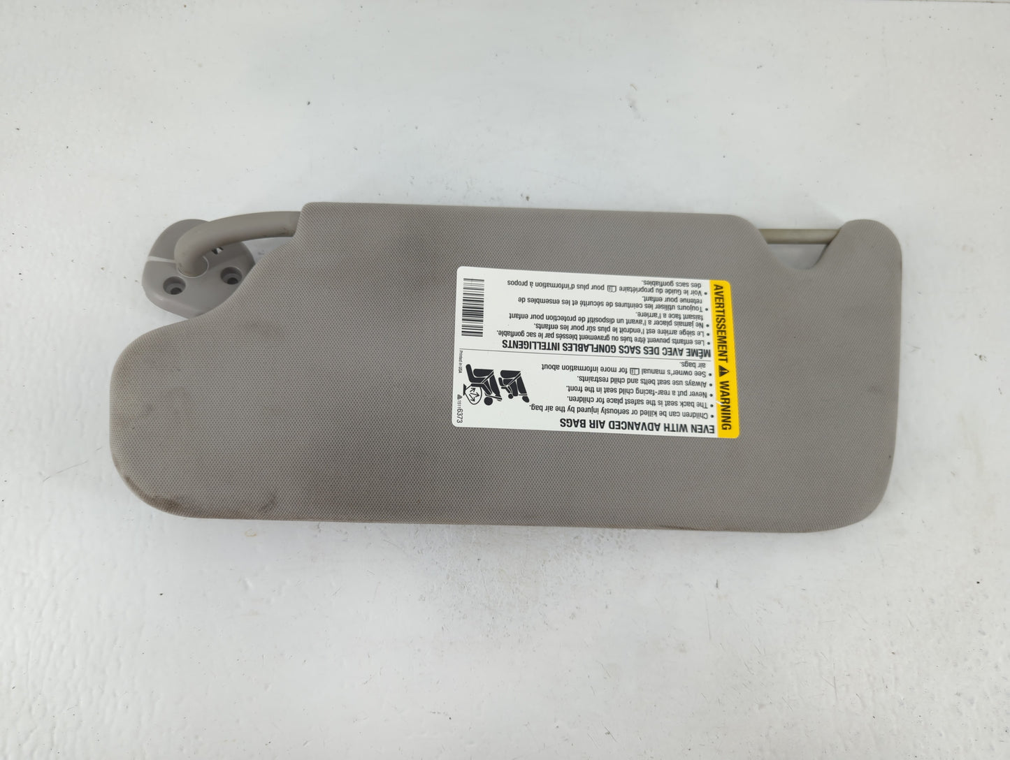 2006-2016 Chevrolet Impala Sun Visor Shade Replacement Passenger Right Mirror Fits OEM Used Auto Parts - Oemusedautoparts1.c