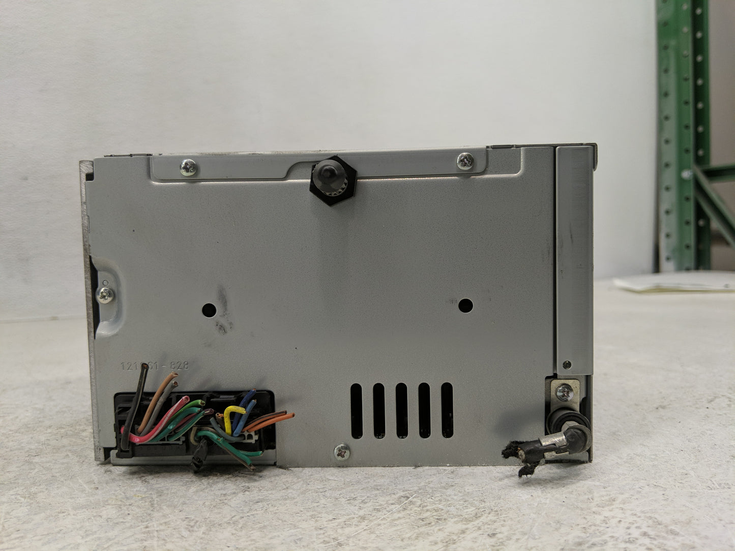 2007-2008 Chevrolet Impala Radio AM FM Cd Player Receiver Replacement P/N:15951758 Fits Fits 2007 2008 OEM Used Auto Parts -