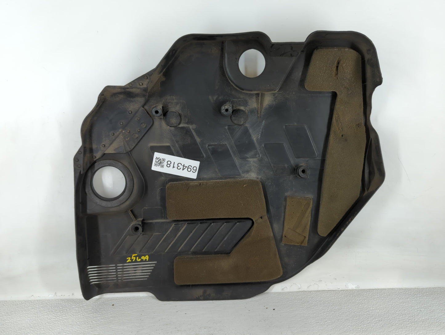 2008 Chevrolet Impala Engine Cover - Oemusedautoparts1.com