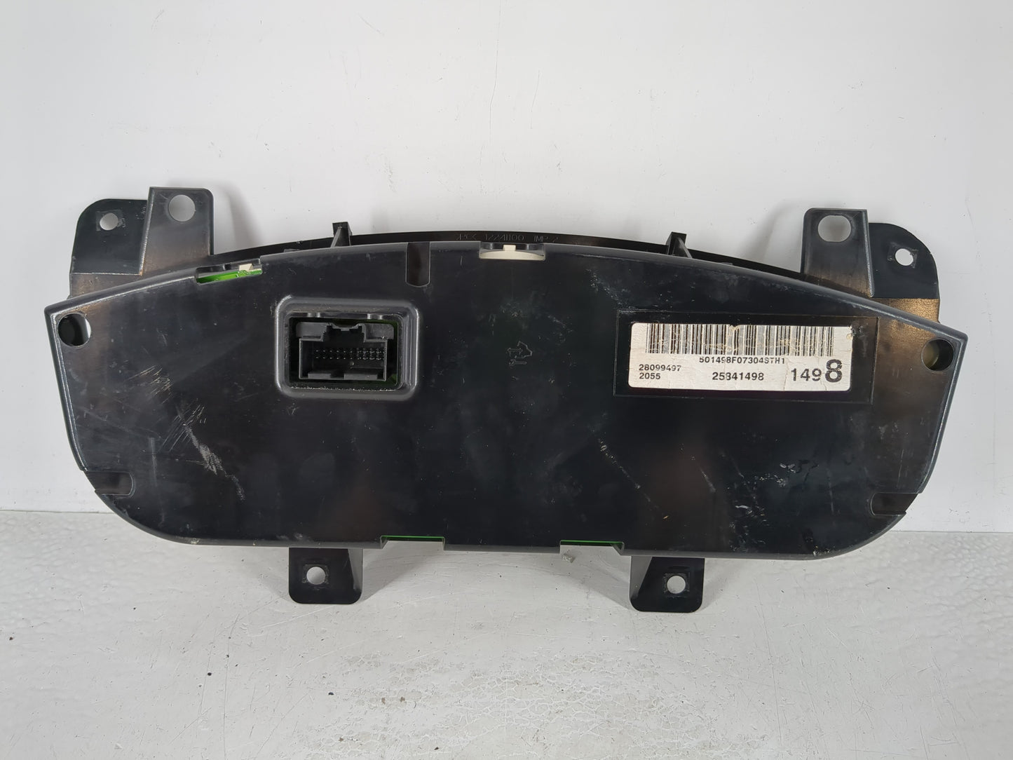 2008 Chevrolet Impala Instrument Cluster Speedometer Gauges P/N:25341498 28099497 Miles:241K Fits OEM Used Auto Parts - Oemu