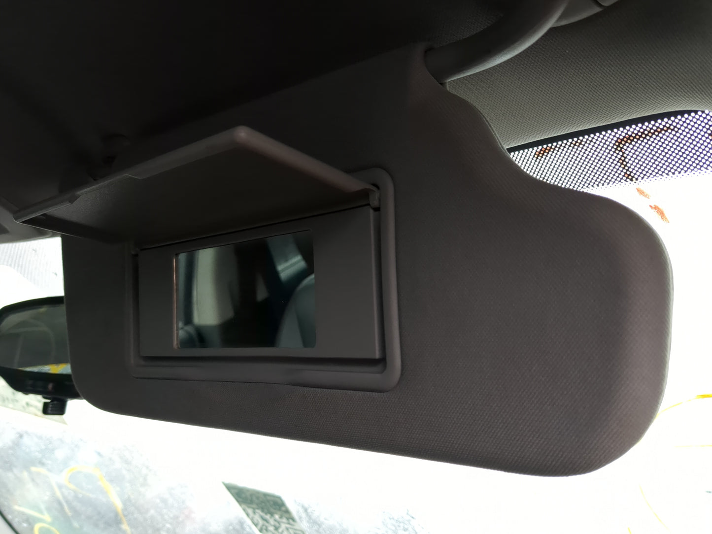 2006-2016 Chevrolet Impala Sun Visor Shade Replacement Passenger Right Mirror Fits OEM Used Auto Parts - Oemusedautoparts1.c