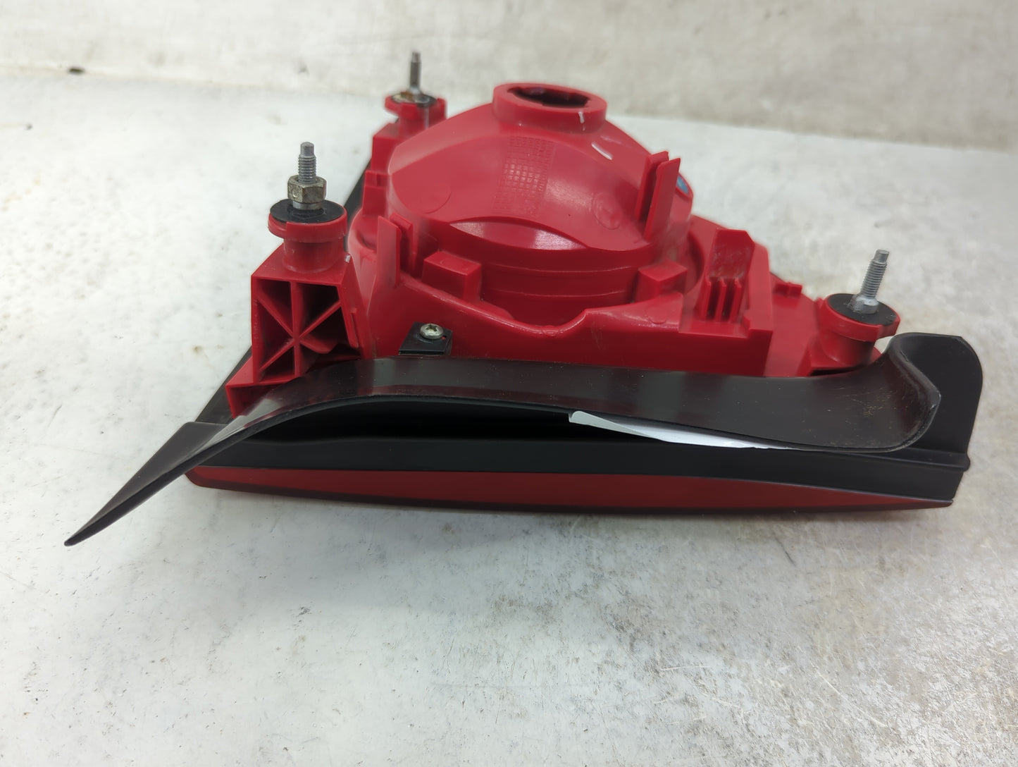 2008-2012 Chevrolet Malibu Tail Light Assembly Driver Left OEM Fits Fits 2008 2009 2010 2011 2012 OEM Used Auto Parts - Oemu