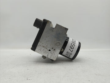 2008-2009 Chevrolet Malibu ABS Pump Control Module Replacement P/N:25928254 25949989, 20812604, 25952591 Fits Fits 2008 2009 OEM Used Auto Parts