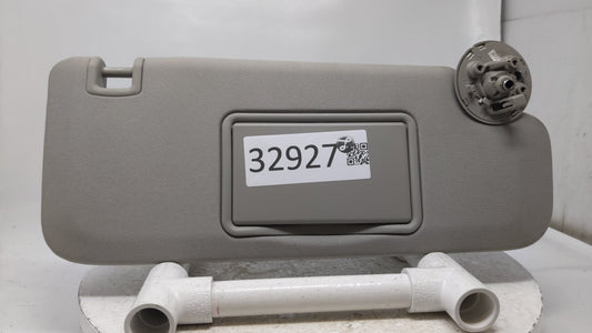 2008 Chevrolet Malibu Sun Visor Shade Replacement Passenger Right Mirror Fits OEM Used Auto Parts