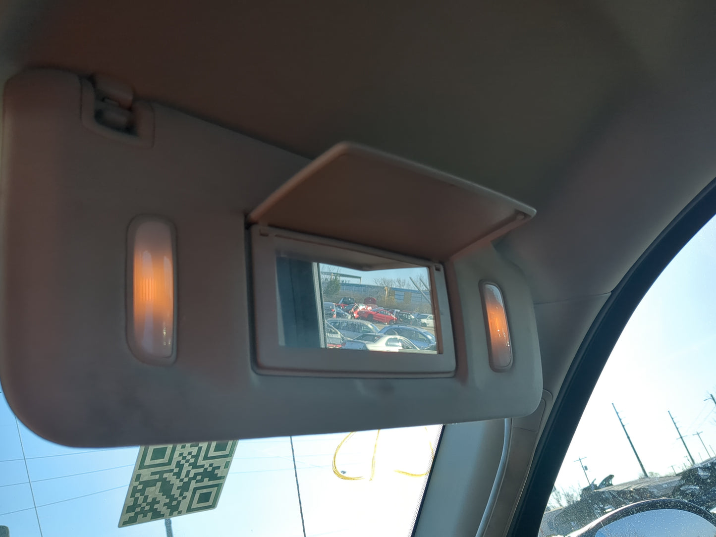 2007-2013 Chevrolet Silverado 1500 Sun Visor Shade Replacement Passenger Right Mirror Fits OEM Used Auto Parts - Oemusedauto