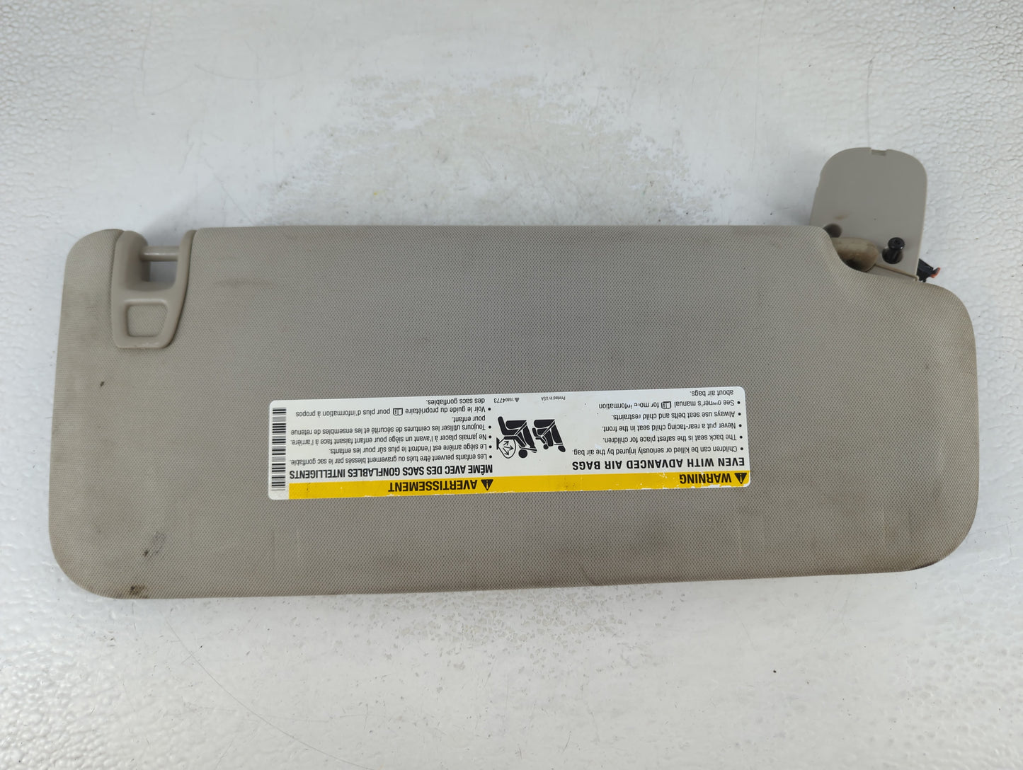 2007-2013 Chevrolet Silverado 1500 Sun Visor Shade Replacement Driver Left Mirror Fits OEM Used Auto Parts - Oemusedautopart