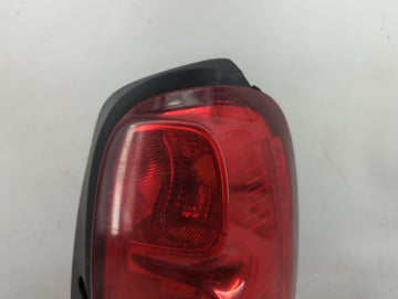 2005-2009 Chevrolet Uplander Tail Light Assembly Passenger Right OEM Fits Fits 2005 2006 2007 2008 2009 OEM Used Auto Parts