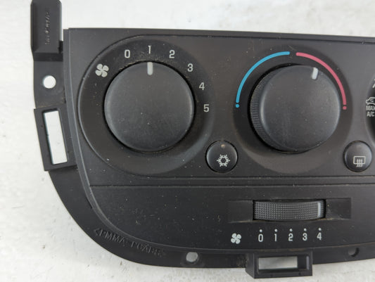 2005-2009 Chevrolet Uplander Climate Control Module Temperature AC/Heater Replacement P/N:25783273 Fits OEM Used Auto Parts