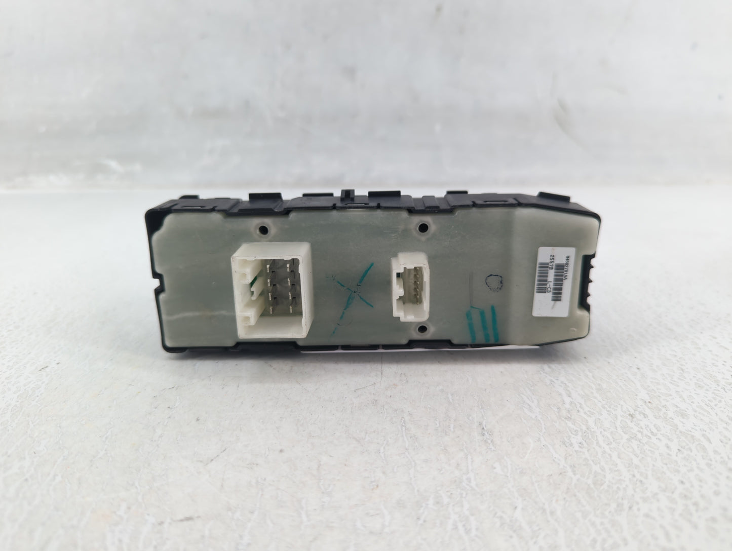 2006-2010 Chrysler 300 Master Power Window Switch Replacement Driver Side Left P/N:04602781AA Fits OEM Used Auto Parts - Oem