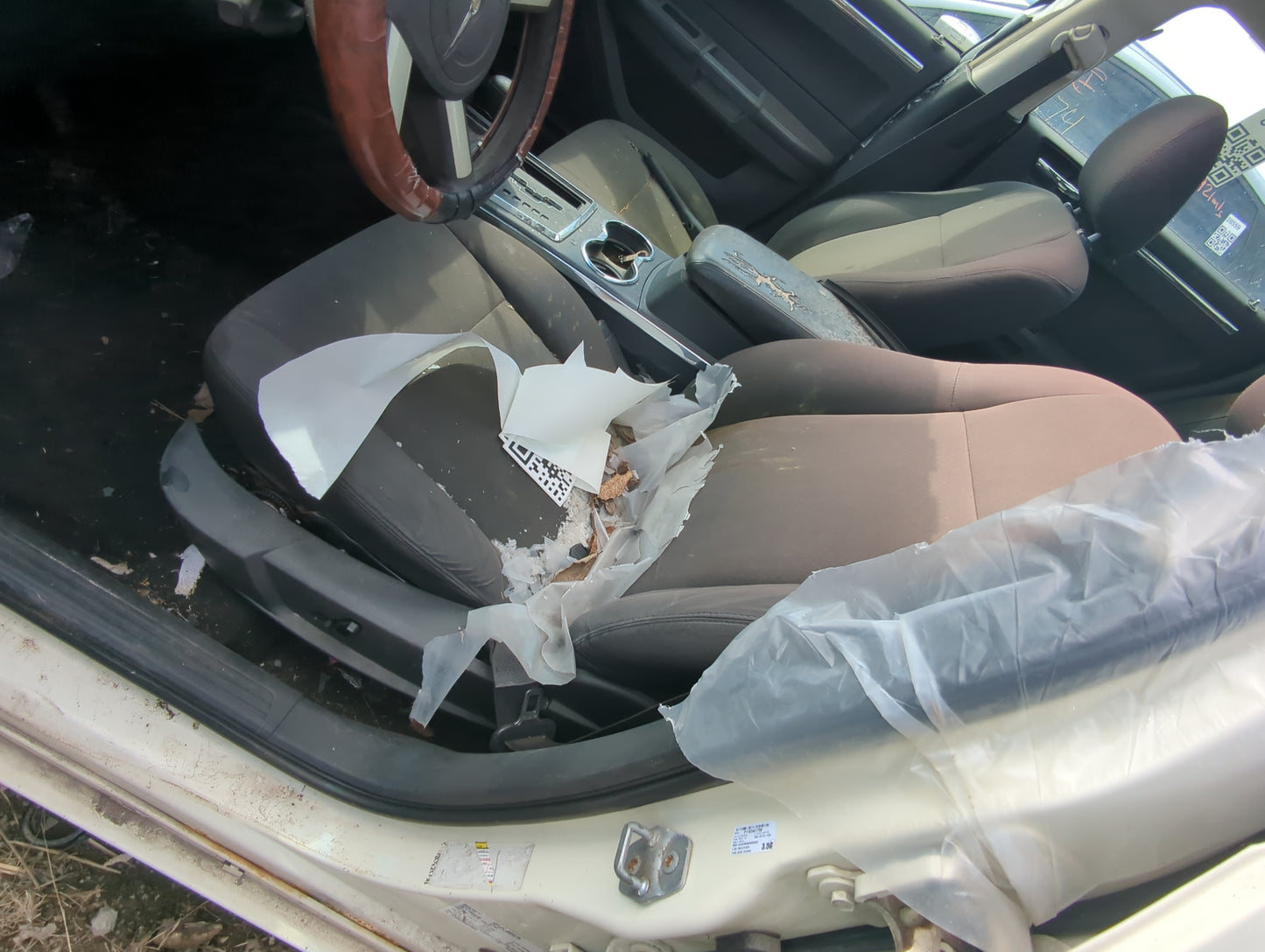 2008-2010 Chrysler 300 Driver Front Seat Oem - Oemusedautoparts1.com