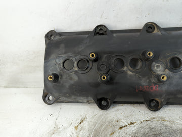 2008 Chrysler 300c Driver Left Cylinder Head Valve Cover Fits OEM Used Auto Parts