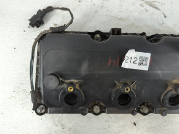 2008 Chrysler Pacifica Driver Left Cylinder Head Valve Cover Fits OEM Used Auto Parts