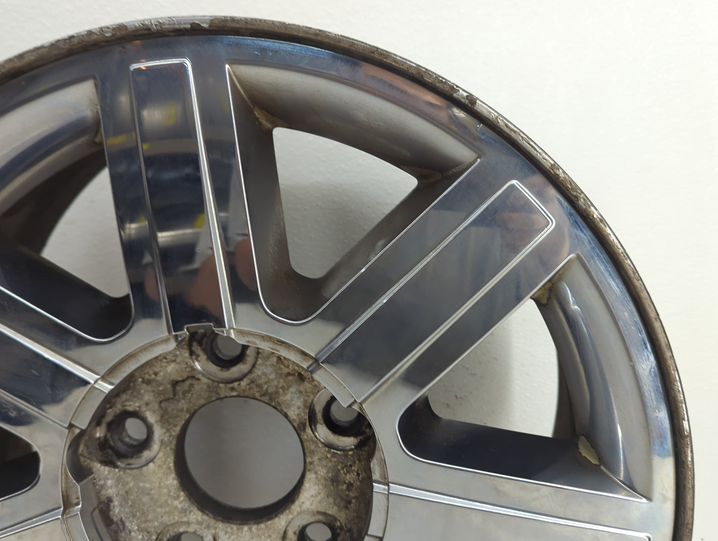 2004-2008 Chrysler Pacifica Oem Wheel Rim 900280 - Oemusedautoparts1.com