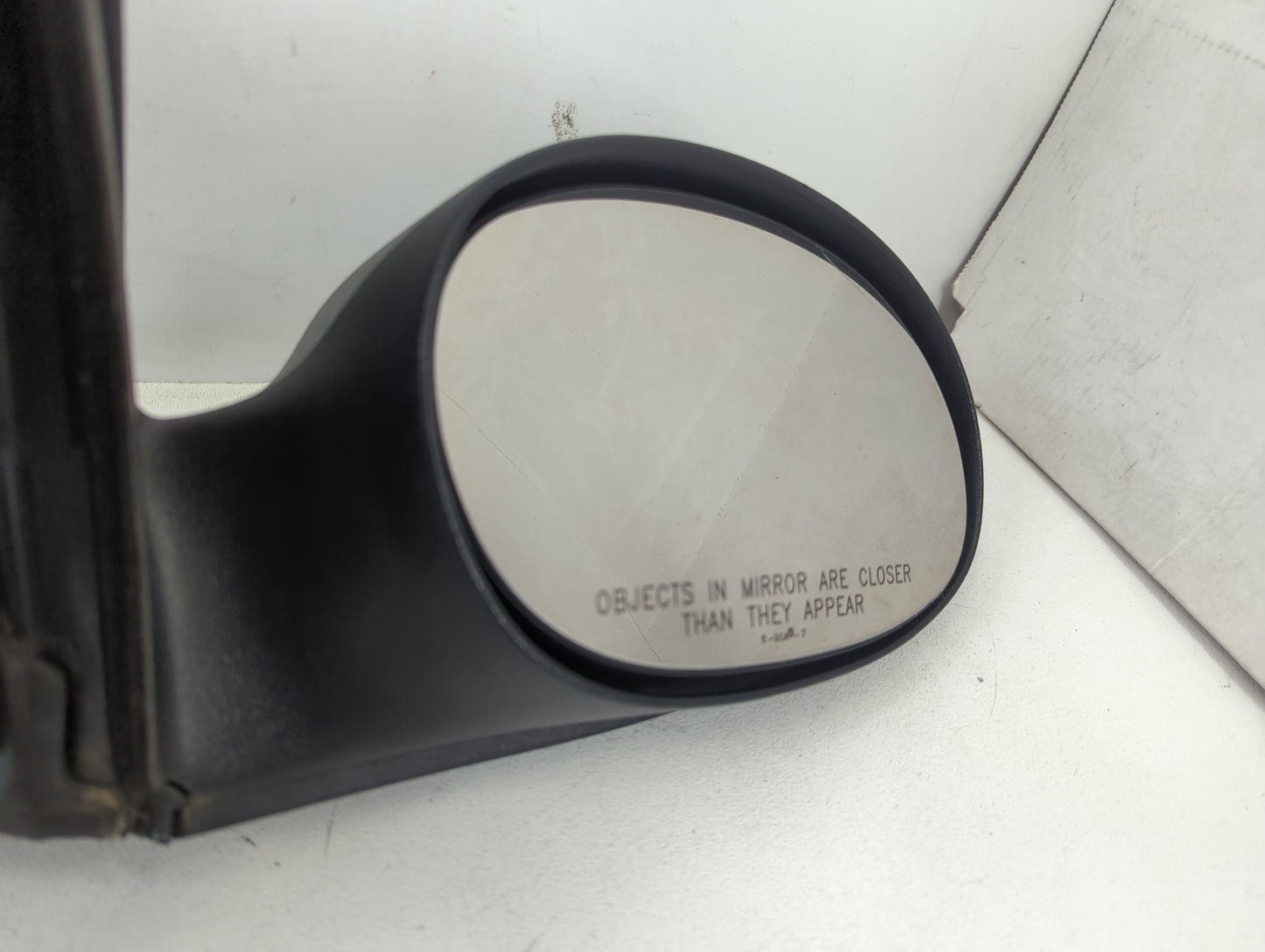 2007-2008 Chrysler Pt Cruiser Passenger Side View Mirror - Right Door Mirror OEM Used - Oemusedautoparts1.com
