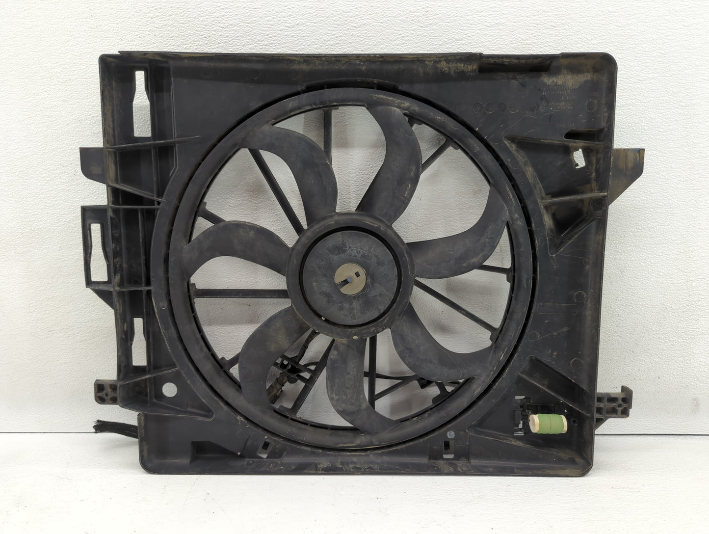 2008-2016 Chrysler Town & Country Left Radiator Fan Motor Assembly - Oemusedautoparts1.com