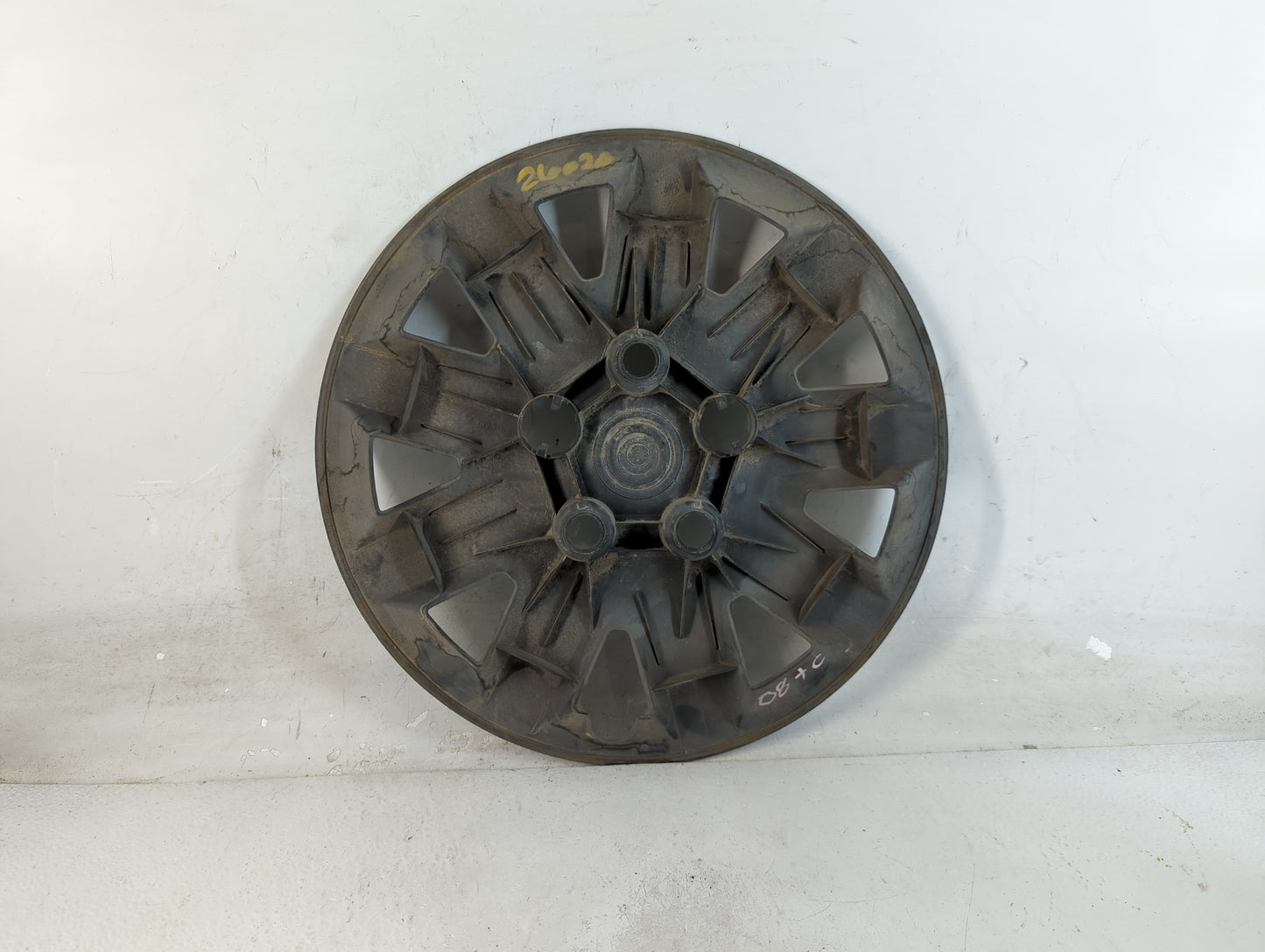 2008-2010 Chrysler Town & Country Hubcap Wheel Cover - Oemusedautoparts1.com