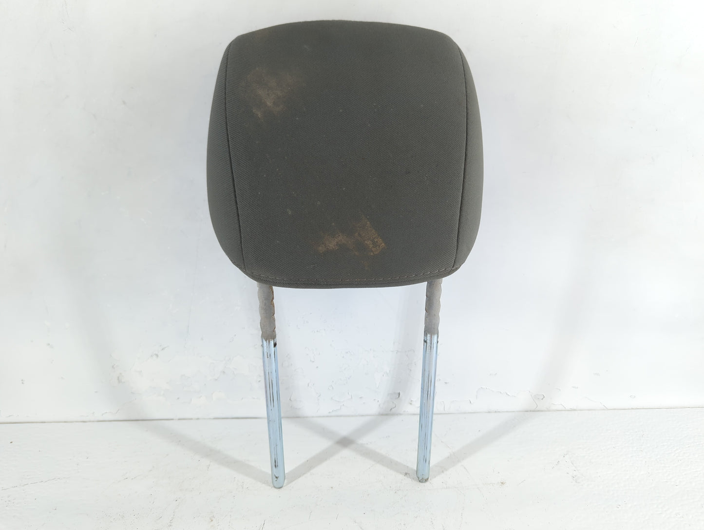 2008 Chrysler Town & Country Headrest Head Rest Front Driver Passenger Seat Fits OEM Used Auto Parts - Oemusedautoparts1.com