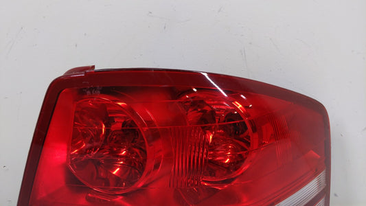2008-2010 Dodge Avenger Tail Light Assembly Passenger Right OEM P/N:05303990AG E132707 Fits Fits 2008 2009 2010 OEM Used Auto Parts