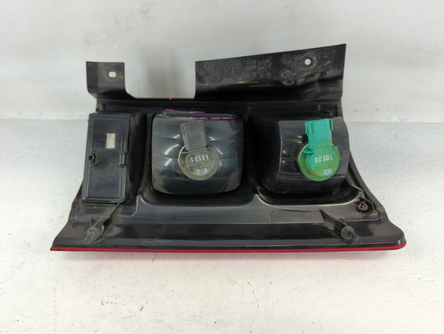 2008 Dodge Caravan Tail Light Assembly Driver Left OEM P/N:05113205AB Fits Fits 2009 2010 OEM Used Auto Parts - Oemusedautop