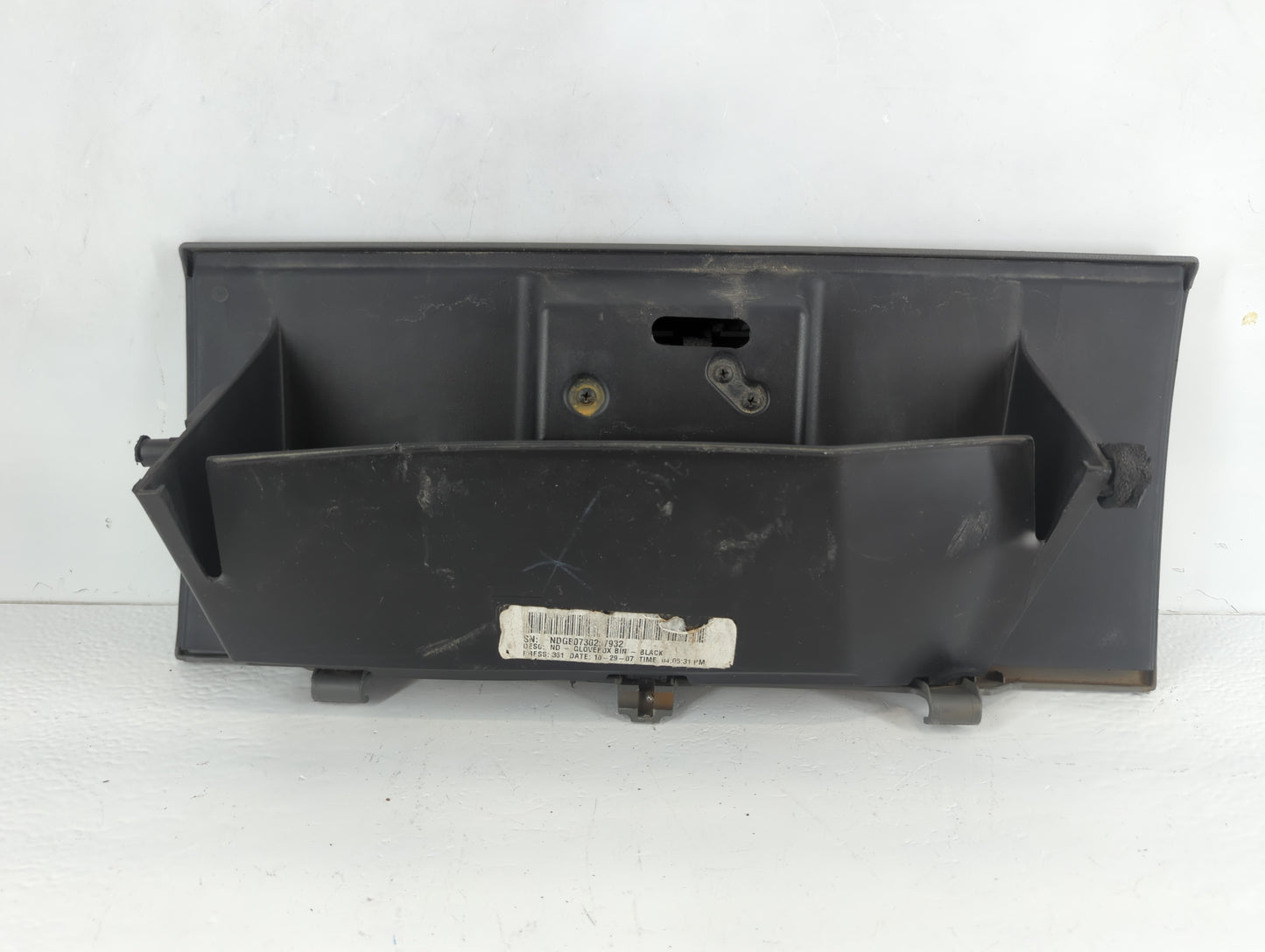 2008 Dodge Dakota Passenger Glove Box Door Storage Compartment - Oemusedautoparts1.com