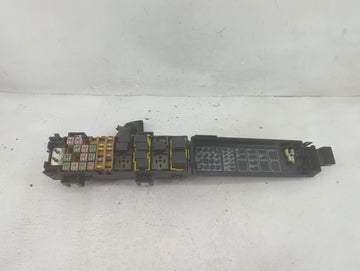 2007-2009 Dodge Durango Fusebox Fuse Box Panel Relay Module P/N:P04692096AH P04692187AC Fits Fits 2007 2008 2009 OEM Used Auto Parts