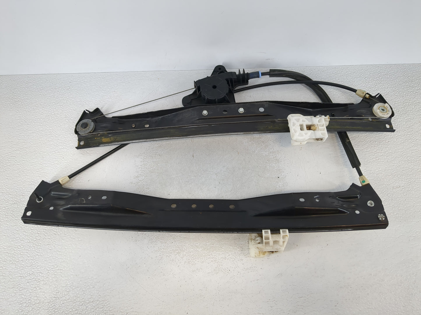 2008-2020 Dodge Grand Caravan Used Window Regulator Right Passenger Rear 1065719 - Oemusedautoparts1.com