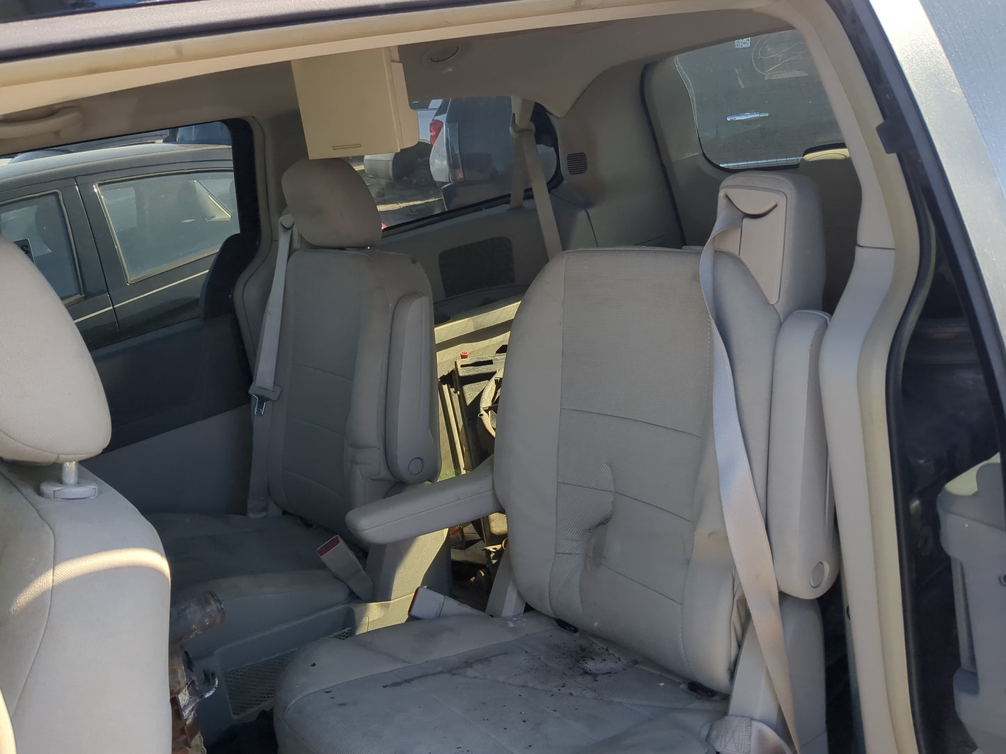 2008 Dodge Grand Caravan Rear Seat Oem - Oemusedautoparts1.com