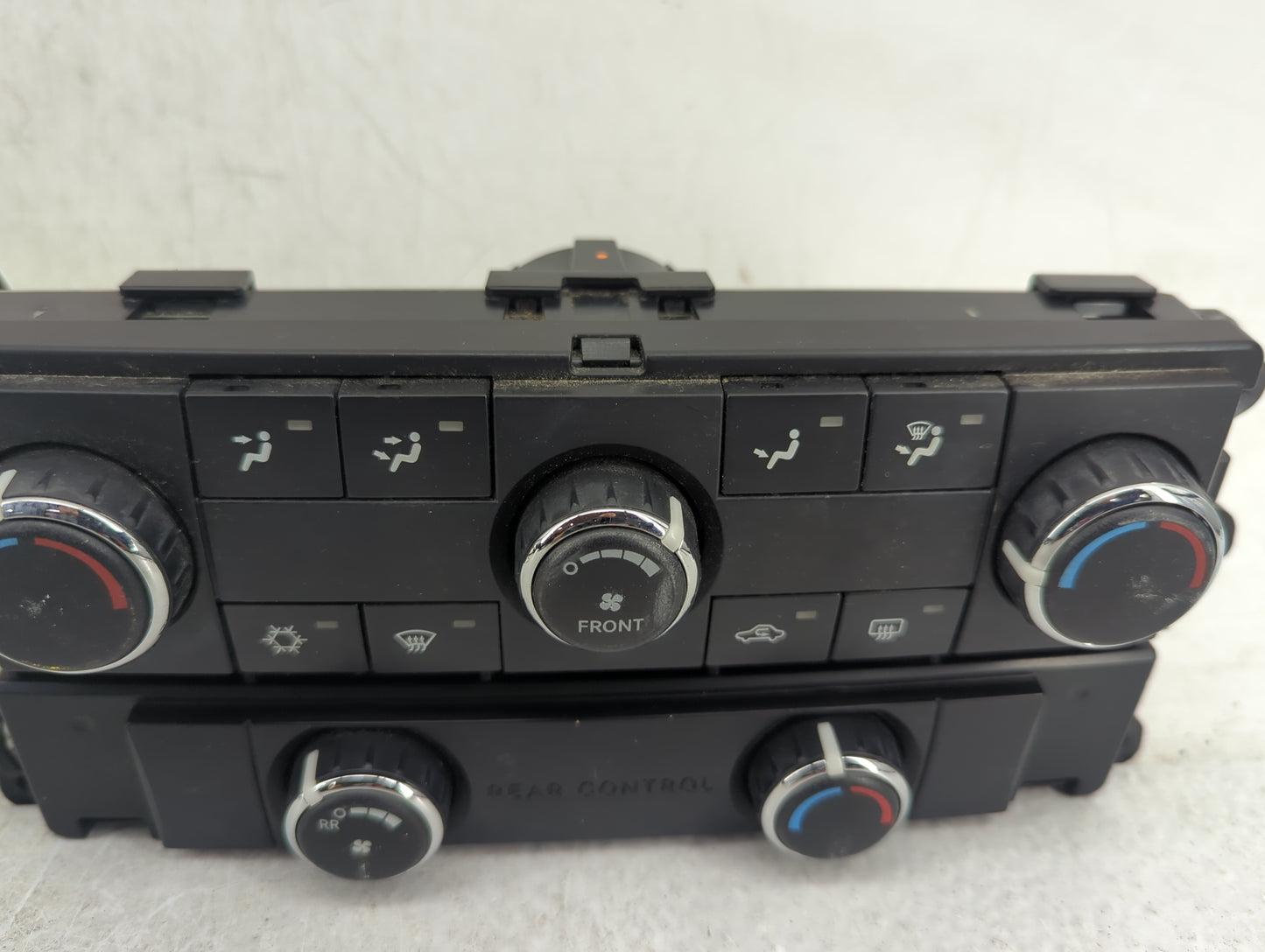 2008-2009 Dodge Grand Caravan Climate Control Module Temperature AC/Heater Replacement Fits Fits 2008 2009 OEM Used Auto Par