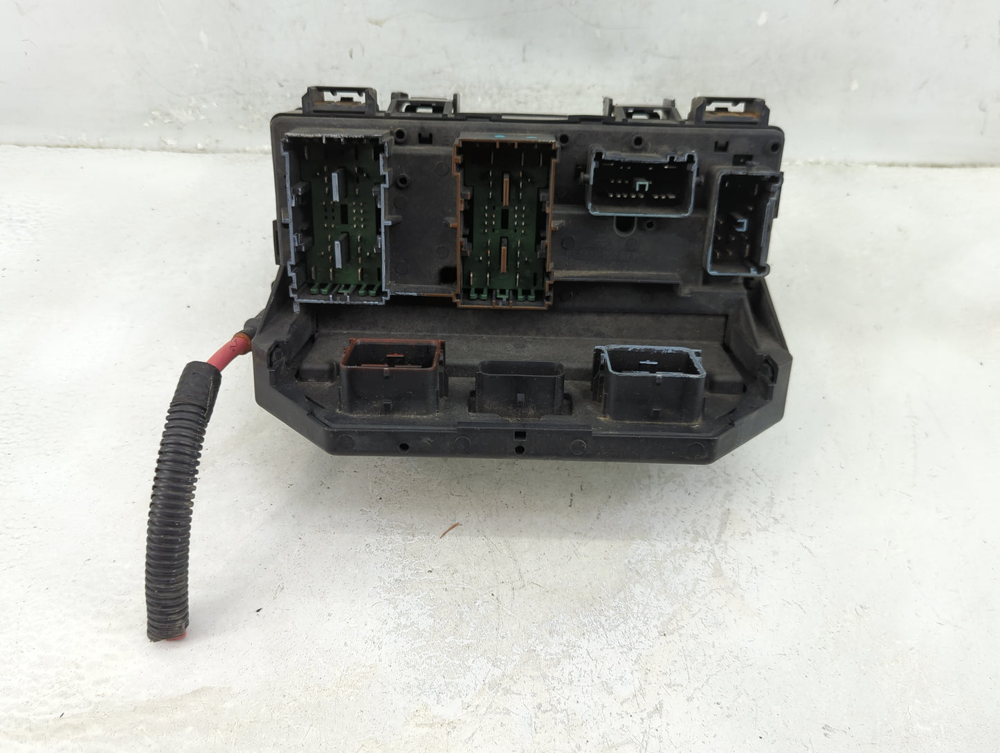 2008-2008 Dodge Grand Caravan Fusebox Fuse Box Relay Module Tipm - Oemusedautoparts1.com