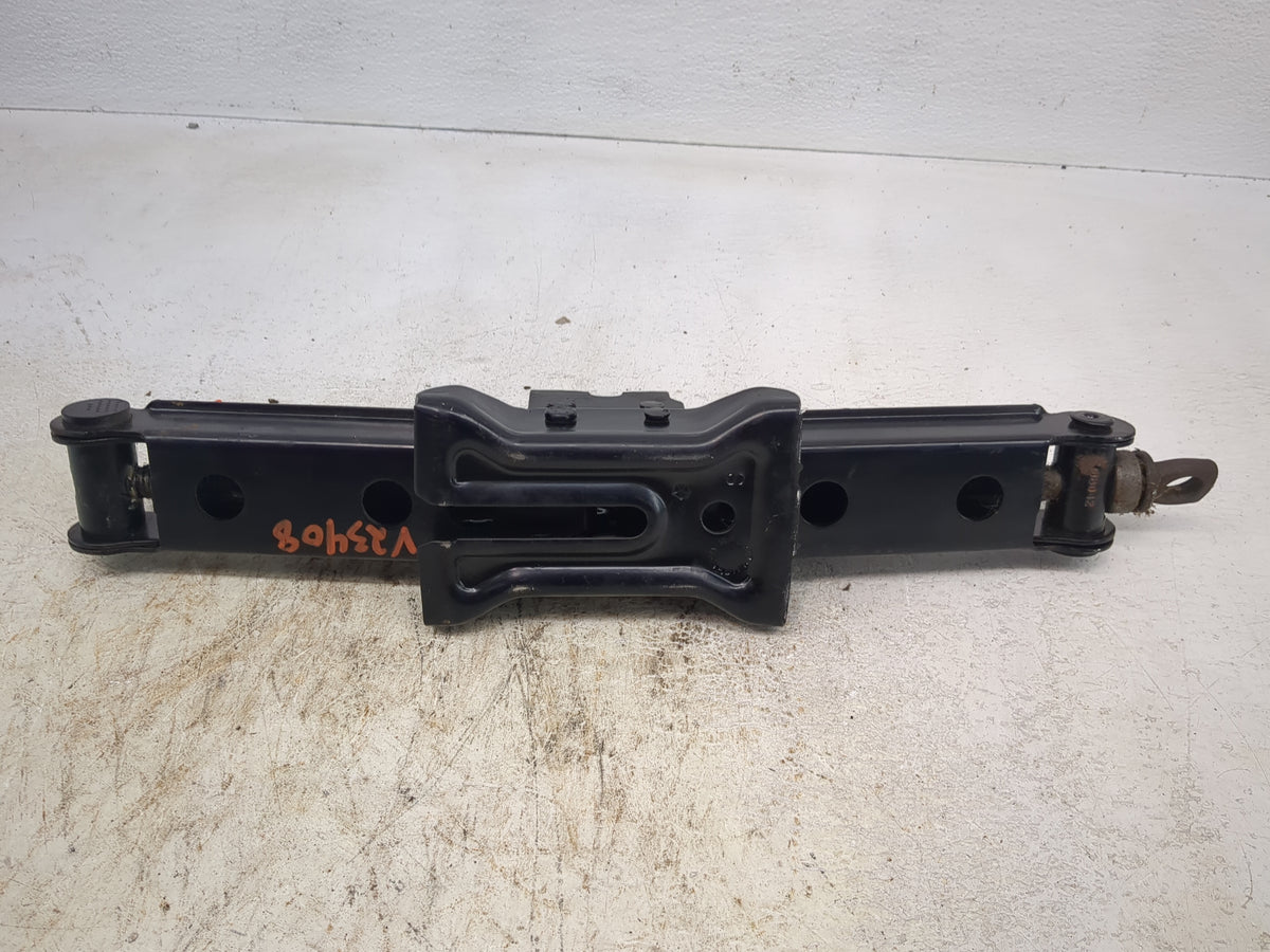 2008 Dodge Ram 1500 Spare Scissor Car Jack - Oemusedautoparts1.com