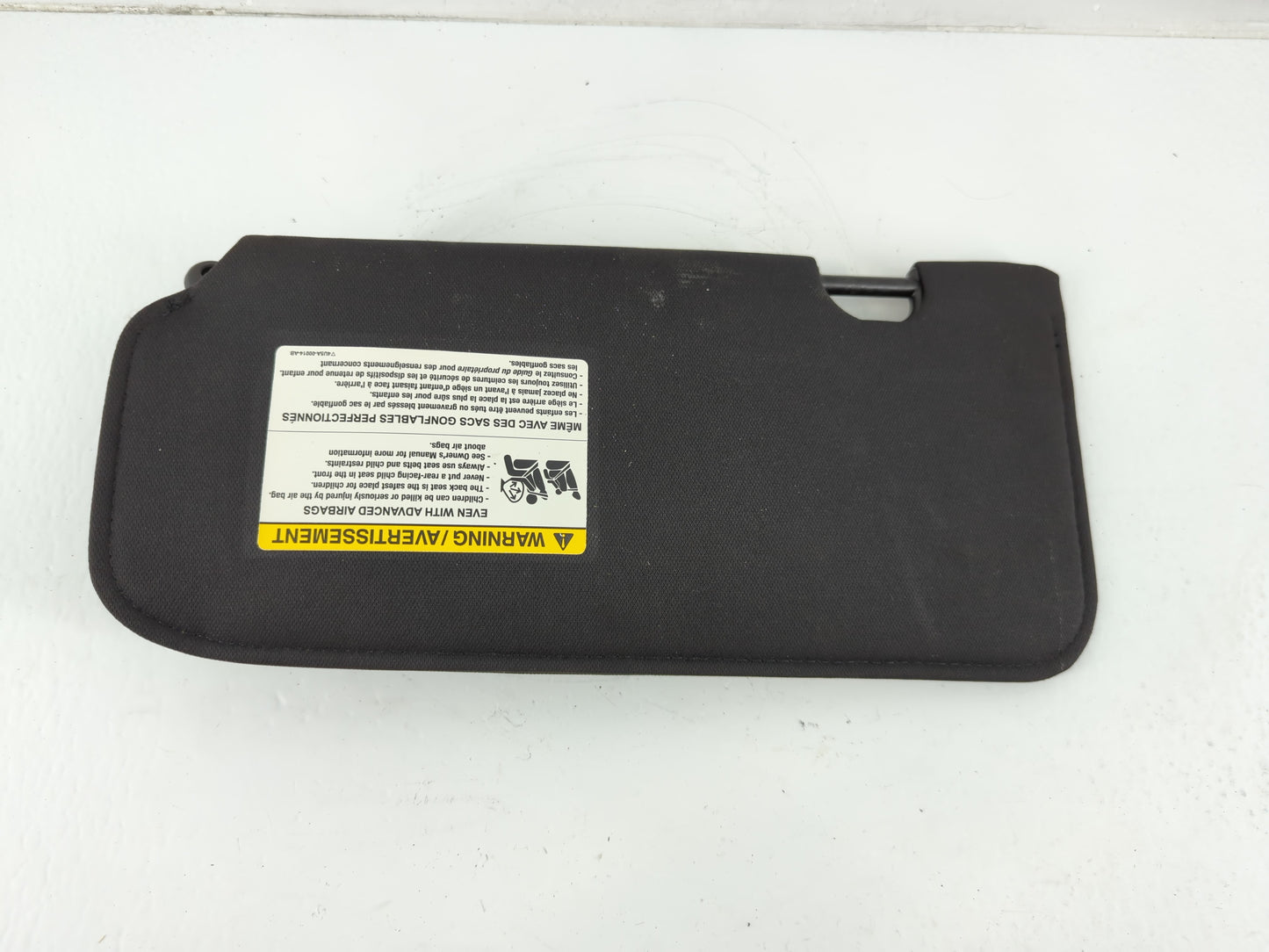 2008-2009 Ford Escape Sun Visor Shade Replacement Passenger Right Mirror Fits Fits 2008 2009 OEM Used Auto Parts - Oemusedau