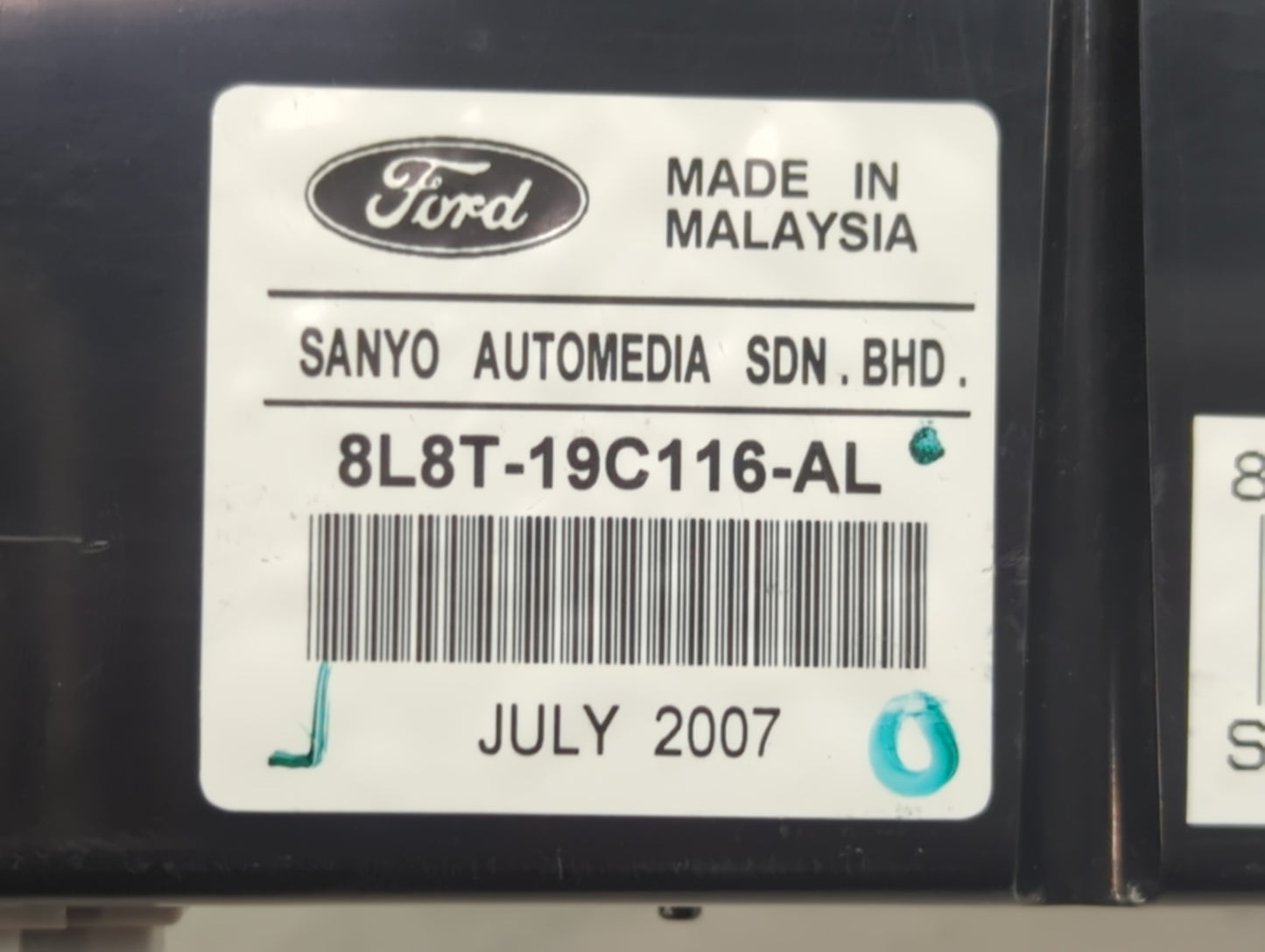 2008 Ford Escape Radio AM FM Cd Player Receiver Replacement P/N:8L8T-19C116-AL Fits OEM Used Auto Parts - Oemusedautoparts1.