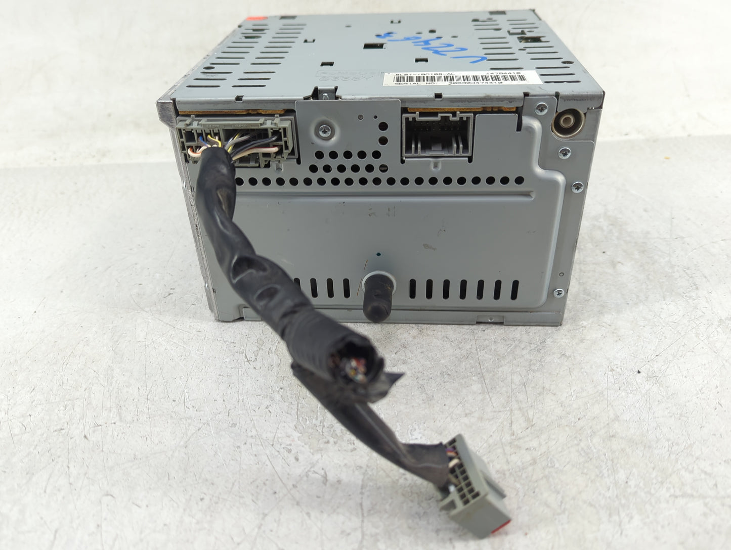 2008 Ford Escape Radio AM FM Cd Player Receiver Replacement P/N:8L8T-19C108-AL Fits OEM Used Auto Parts - Oemusedautoparts1.