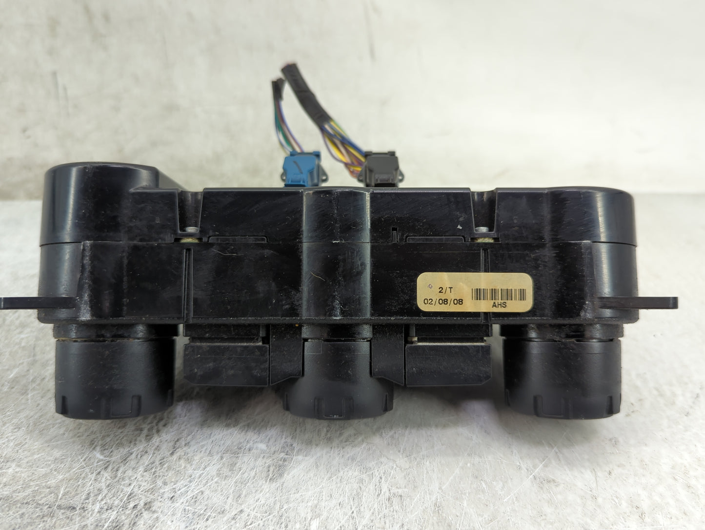 2008 Ford Escape Climate Control Module Temperature AC/Heater Replacement P/N:8L84-18C612-BL Fits OEM Used Auto Parts - Oemu