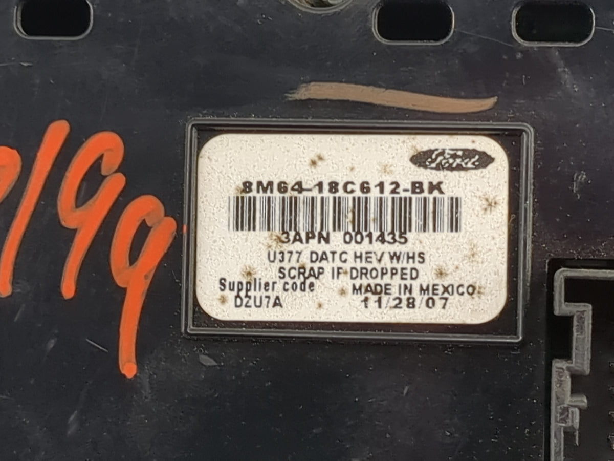 2008 Ford Escape Climate Control Module Temperature AC/Heater Replacement P/N:8M64-18C612-BK Fits OEM Used Auto Parts - Oemu